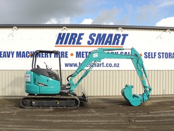 (4) Kobelco SK55SR