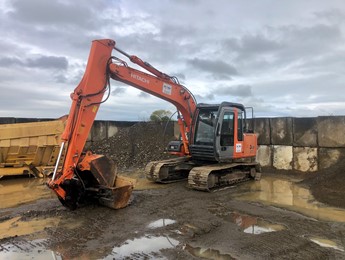  Hitachi ZX120 with Long Arm